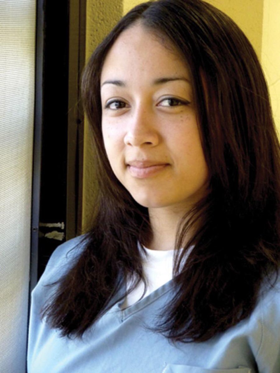 therockstar76's tweet photo. #CyntoiaBrown has been released from prison after 15 yrs for killing her sex trafficker, the justice system in my opinion and I'm sure everyone else's, has failed her, she should've Never seen a day in jail, I wish her all the best in her transition back in society. https://t.co/mrB9fxrv9u