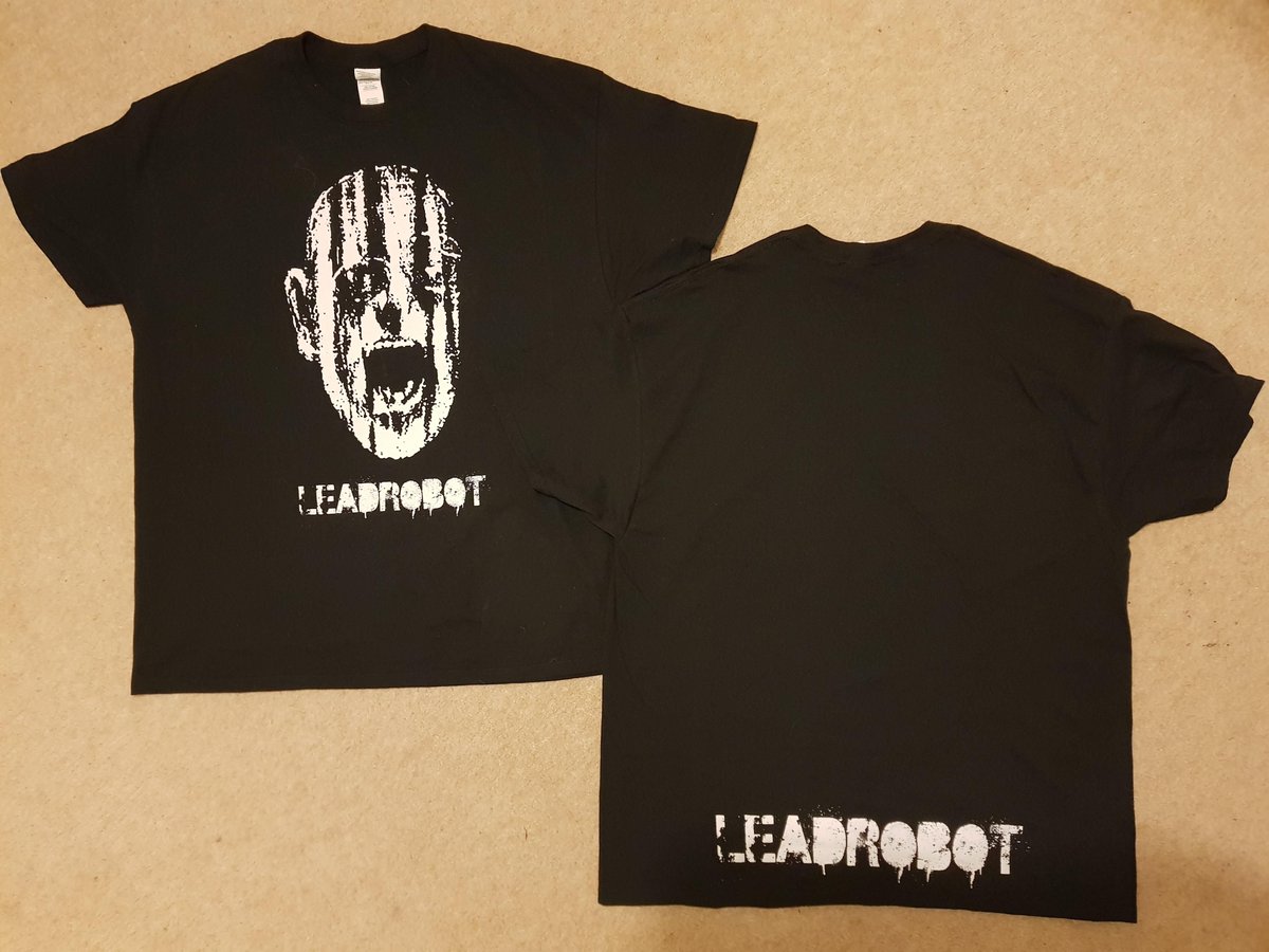 LEADROBOT's tweet image. We're now off to @BLOODSTOCKFEST but we'll be uploading and updating while we're there.
Come and say hi if you see us and maybe buy one of these awesome T-shirts which will be available foe the first time at the festival.
#Bloodstock
#ScreamWhiteNoise