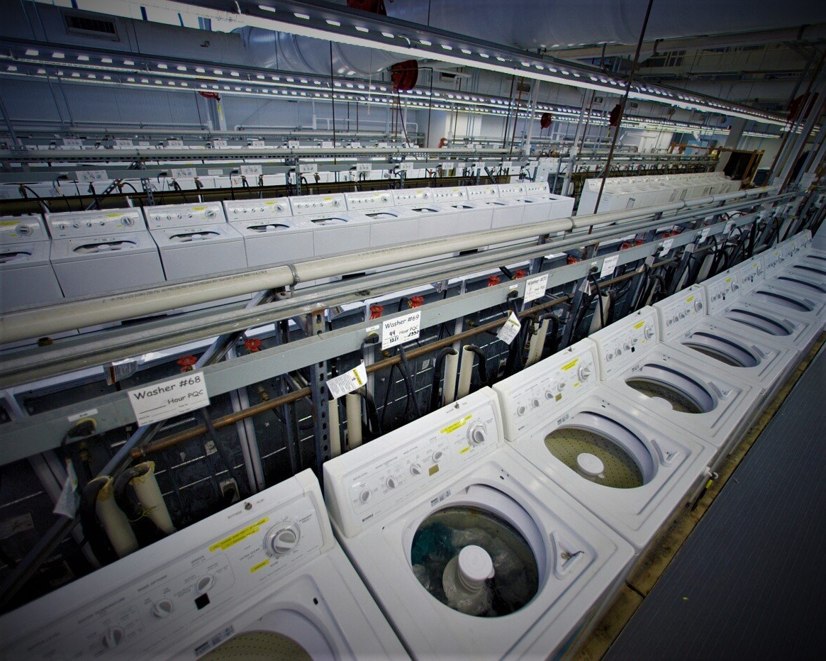 GORETEXna's tweet image. Scene from our durability lab....
We know you go hard in your GORE-TEX gear, so we go hard on it before it even becomes your gear.

#goretex #testedforlife #getoutside #experiencemore #waterproof #windproof #breathable #durable