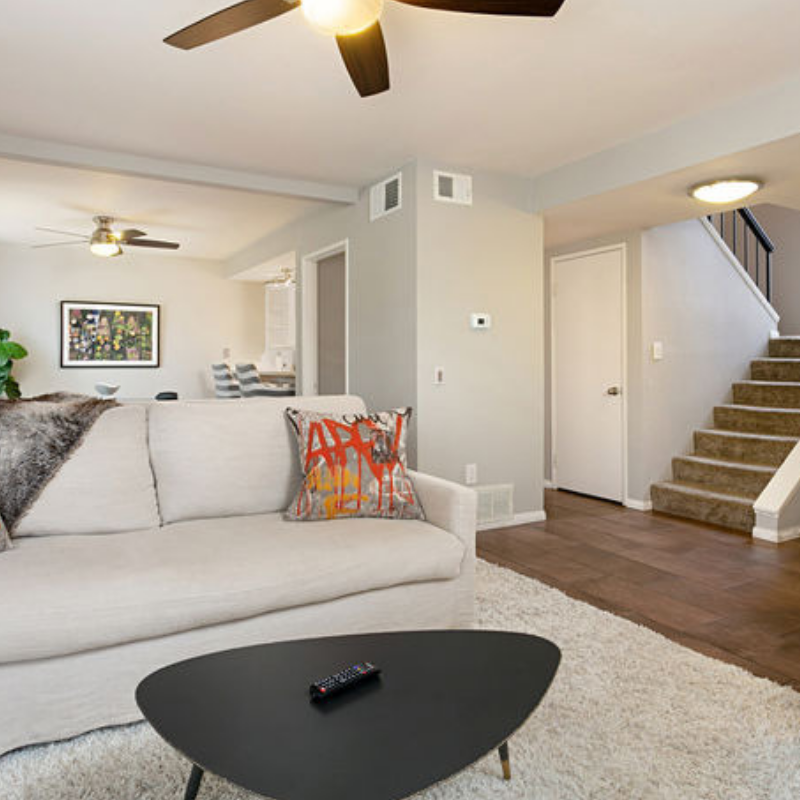 rezlistinc's tweet photo. ▫️ Hot Property Alert in Escondido! 🤩
▫️ Walking distance from shops! 🛍️
▫️ 140 E. El Norte PKY # 44 Escondido, California 92069
▫️ Call Khila for more info!  📞 (760)835-4602 https://t.co/QF47aV8VD3