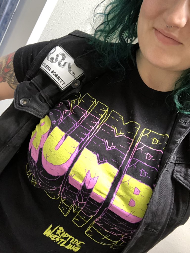 DodgyNova's tweet photo. @RIPTIDEwres always happy to #RIPresent in Portland, OR 🙌🏼😎 https://t.co/n6KAMHsenz