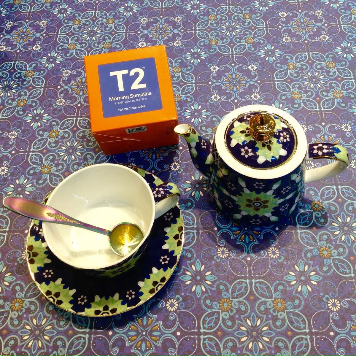 T2TeaSoho's tweet photo. When the rain ruins your sunny summer day, cheer yourself up with a cup of Morning Sunshine! ☀️☕️☔️ #T2Moments #t2tea https://t.co/BPs12U1ufb