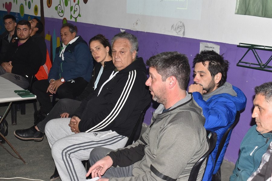 AlToqueDeportes's tweet photo. #Fitness | El proyecto es impulsado por la Cooperativa de Trabajo de Profesores de Educación Física #Coopef Ltda. y tiene como objetivo seguir mejorando el desempeño de los jugadores de fútbol de categorías juveniles de @bandanortefutb1 https://t.co/n8qszBWs3n