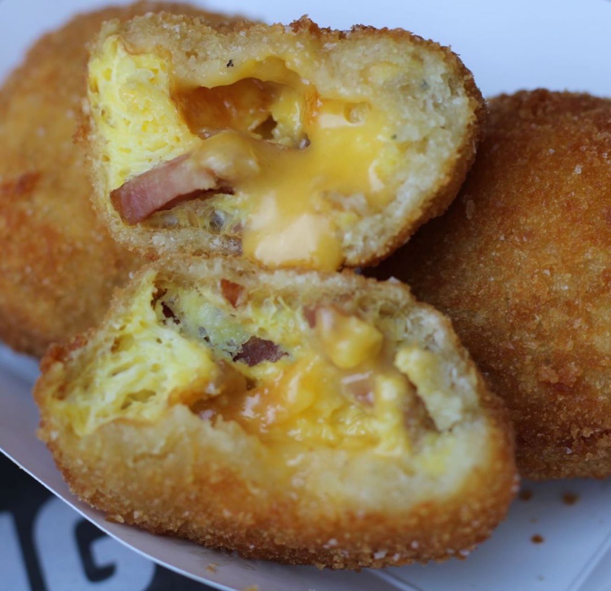 The Nugget Spot tweet media