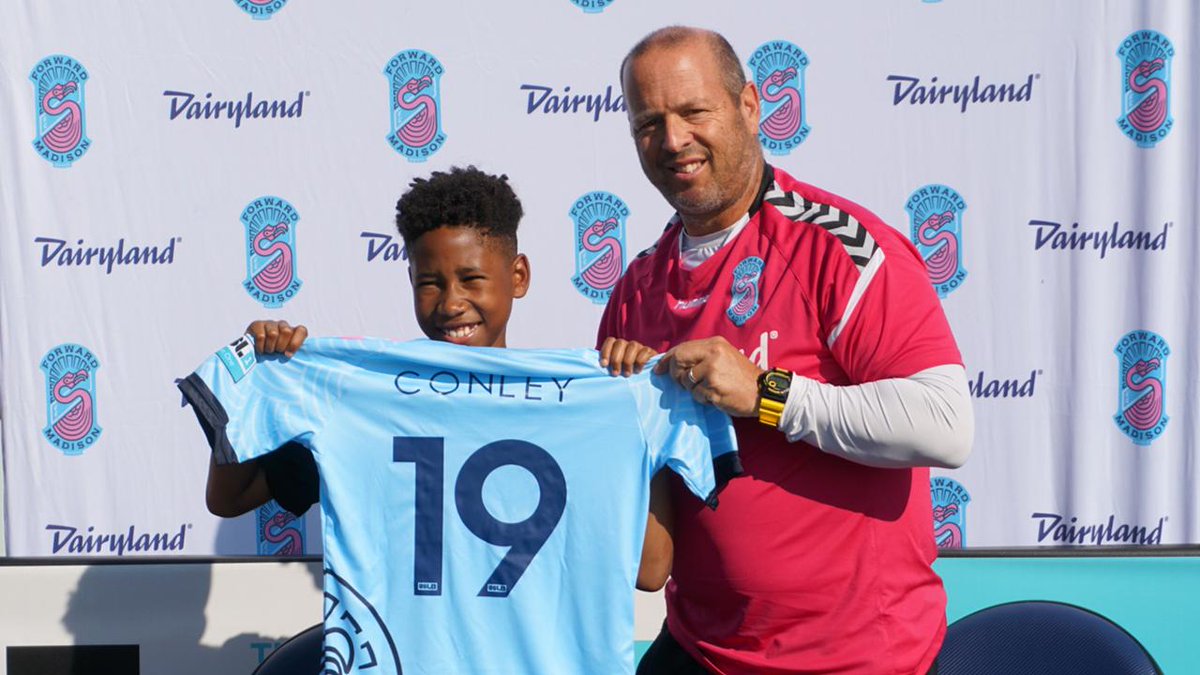 🚨 PLAYER ANNOUNCEMENT 🚨 We've signed 9-year old Nico Conley on a one-day contract with the team! Nico will be training with the team &amp; spending the day at the club during his contract term.