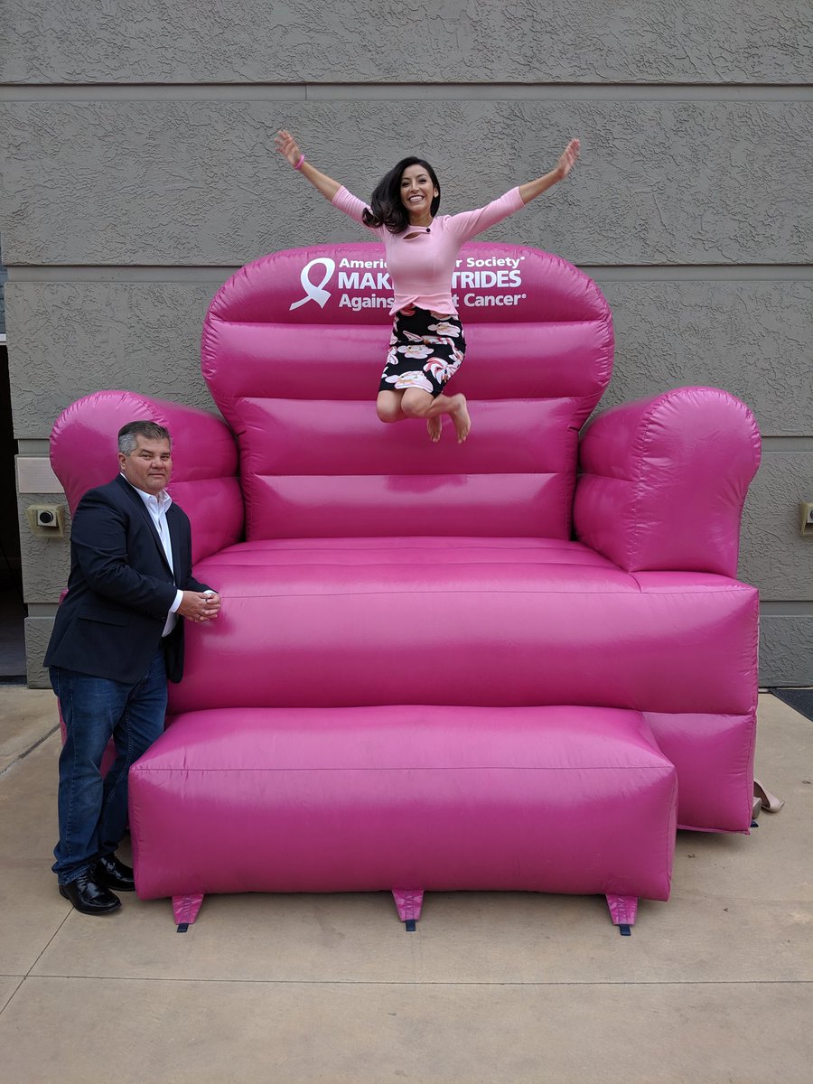 ACristinaTLMD20's tweet photo. Happy to emcee #MakingStridesAgainstCancer breakfast kickoff while representing @Telemundo20 and @nbc7. ๐ค๐ค #WednesdayMotivation ๐ธ #Telemundo20 #NBC7 @sd_nbc7_T20 https://t.co/w54ZS9H4BI