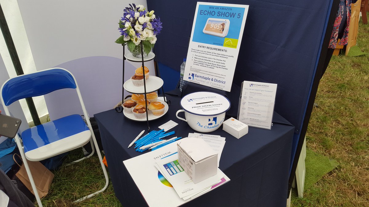 blueinkbk's tweet photo. @BarnstapleCofC I would have had a cake if I wasn't on a diet.  But then someone shoved a cream scone in my hand anyway. Should have had the cake. https://t.co/ovLCRGZkM2