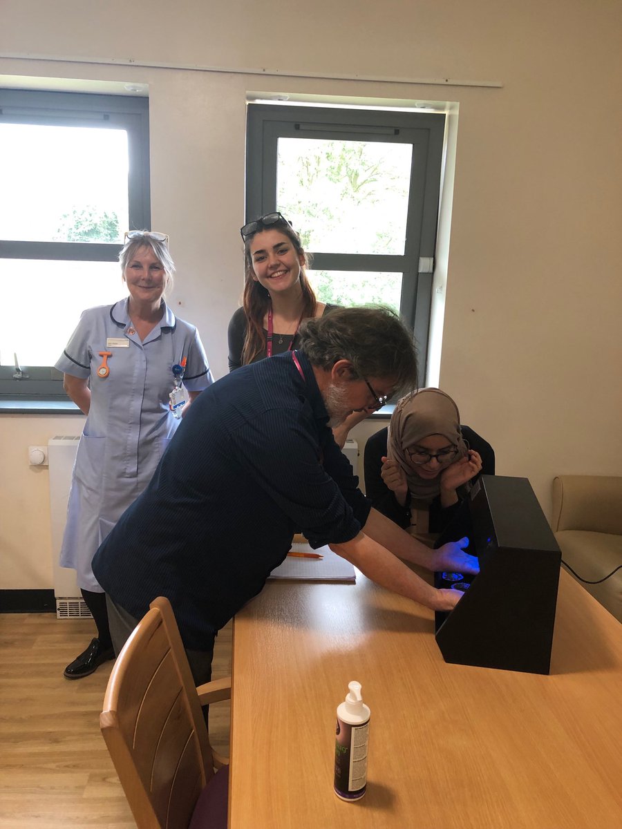 IPCBCHC1's tweet image. Best part of my job is sharing the learning with our students then letting them loose with the #GlowBox @ Riverside LD ⁦@bhamcommunity⁩ ⁦@jo_peasland⁩ ⁦@Rachael_Garvey⁩ ⁦@dirkperry3⁩ ⁦@ordishh⁩ #GreatPlaceToWork #sayhijeantohygiene