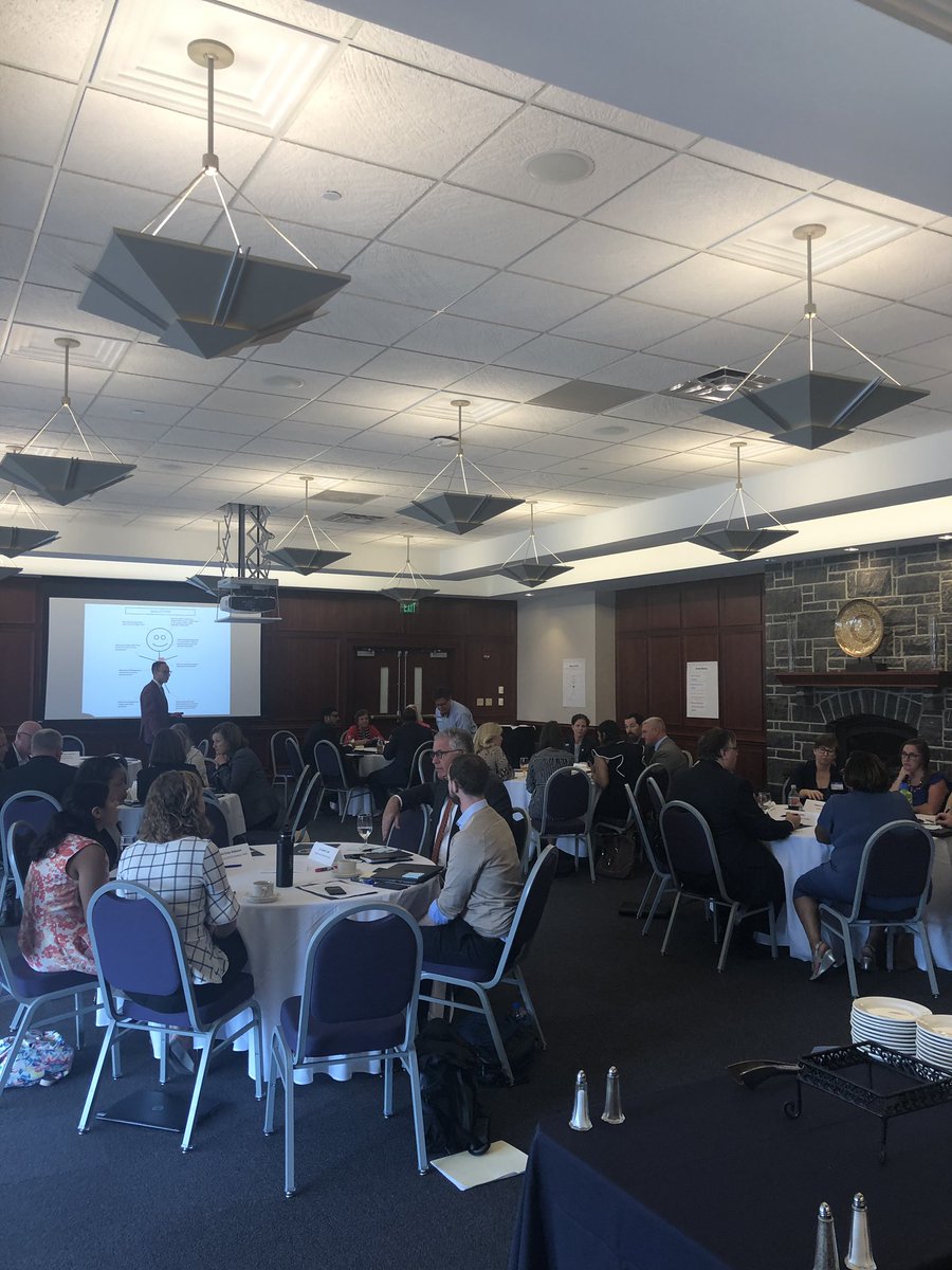 tmanglicmot's tweet photo. What is Virginia’s “Body of STEM”? @carydj helps the VA STEM Education Commission identify our communities perspectives on STEm.  @VDOE4STEM  #VASTEM https://t.co/RCTdIozTL5