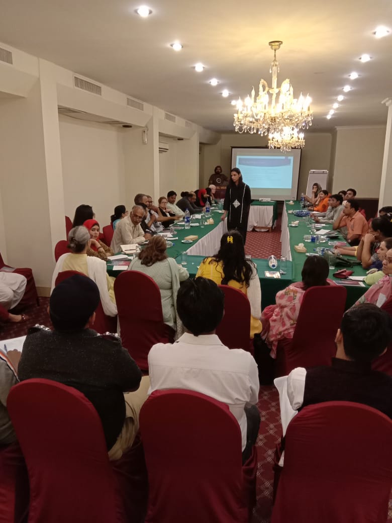 kamiSid2's tweet photo. Faclitate the high level consultation by #subrang #sindhpolice #civilsociety #media #transrights #LGBTQIA https://t.co/bSvYrzmOTF