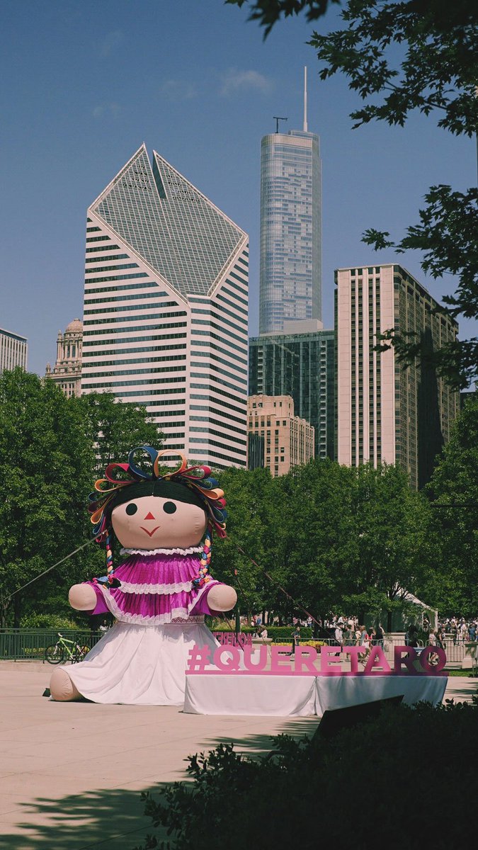 Glocal_Design's tweet photo. | #Agenda |

La muñeca artesanal de Amealco, Lḛle, visitará diferentes ciudades de Estados Unidos y Canadá luego de su gira por Europa, mostrando su belleza monumental.

+ info https://t.co/uHi19FoCOG https://t.co/40YaKYqlYE