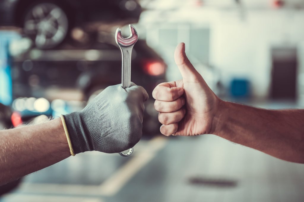 Engieapp's tweet image. Customer complaints can harm your auto repair business. Read our latest blog to learn how to avoid them. #automotive #CustomerSatisfaction bit.ly/2RSUmAo