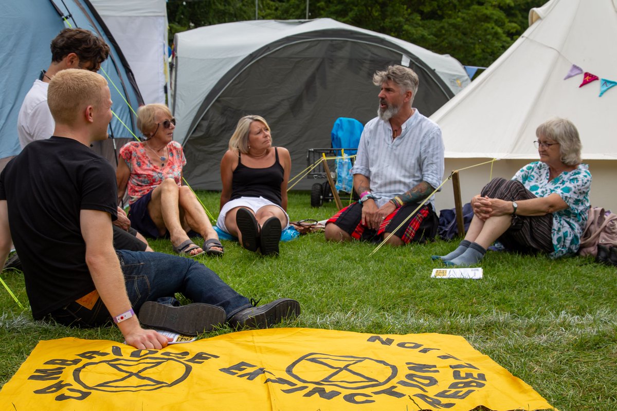 ShaneIbbs's tweet photo. I felt very privileged to have been asked  by @sky_larking and Paul Pule  #menaliveaustralia to bring a #story to a workshop for #XRcambridge @CamFolkFest to demonstrate how story can quickly and gently express a view that is personal or political. I used an Aesop fable @sfs_uk https://t.co/snJ5QEvlaE