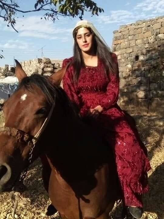 akramzarefi's tweet photo. Good evening all
Traditional bride #Swida south of #Syria https://t.co/xoJKe5DRhD