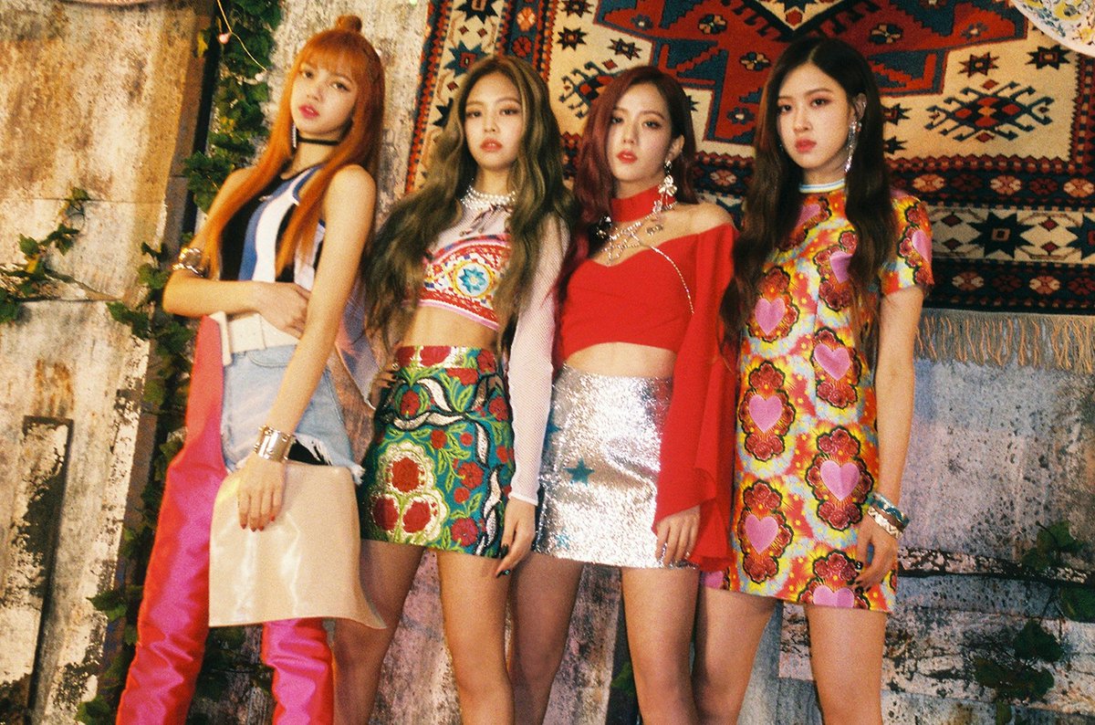 KooksLimpWrist's tweet photo. Happy three year anniversary to the first kpop group I ever stanned 🥺 I'll always have a soft spot and place in my heart for these four girls. I discovered them at one of the lowest points in my life, and I thank them for helping me out of it 💞 #ThreeYearsWithBLACKPINK https://t.co/u8nLndf8WO