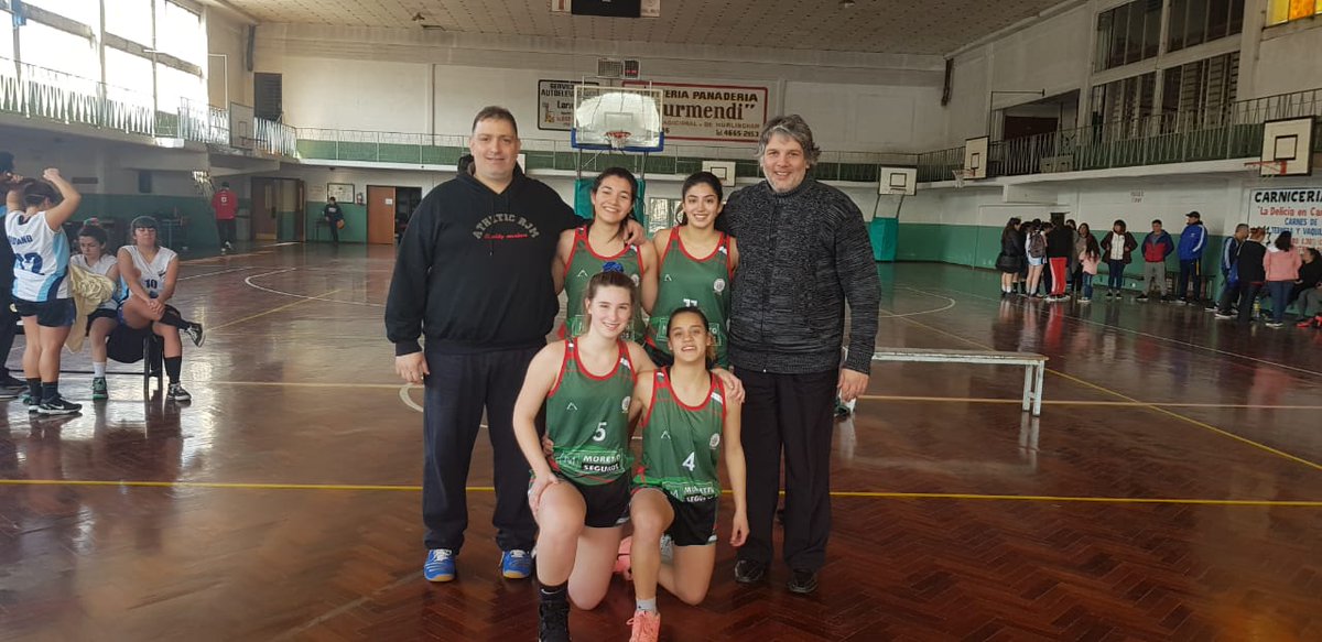 DeportesMoron's tweet photo. Felicitamos a las categorías Sub-14, Sub-16 y Sub-18 de básquet 3x3 femenino del Club Sitas, por su pase a las finales de los #JuegosBonaerenses que se disputarán en Mar del Plata. @DeportesGBA https://t.co/aWxpXIe4iH