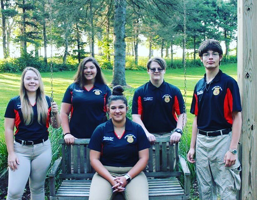 CV_FFA1954's tweet photo. We are pleased to introduce the 2019-2020 Cumberland Valley FFA Officer Team and Committee Chairs! Check out more photos on Facebook. #CVFFA #FFAProud https://t.co/OK52uFCnX5