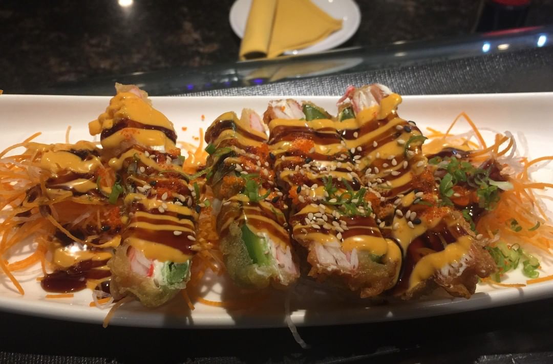 umimanhattan's tweet photo. Jalapeño Crab Stick! I can eat about 100 of these!
.
.
.
.
.
.
.
.
.
.
#sushi #food #foodie #yummy #delicious #dinner #lunch #japanesefood #healthyfood #tasty #yum #eat #fresh #manhattanks #mhk #littleapple #hibachi #teppenyaki https://t.co/zM9s4sivEP