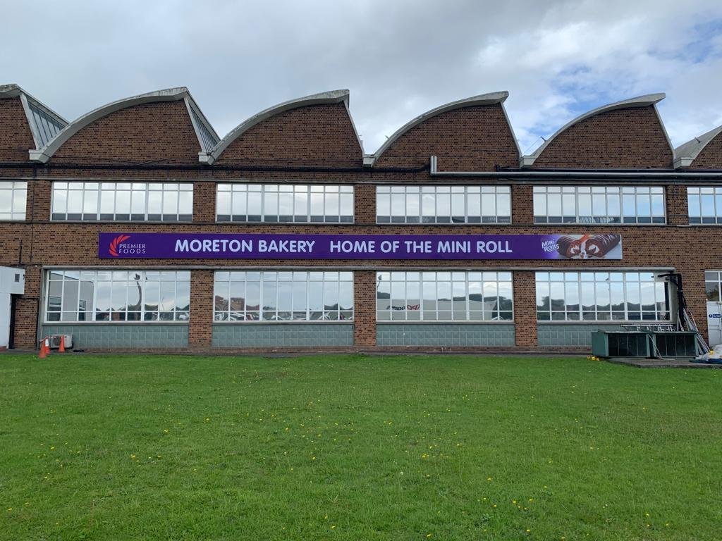 Premier Foods Moreton – Home of the Mini Roll!... What better way to catch people’s eye than a giant mini roll on a flex face illuminated sign! 😍 #signage #sign #flexface #brand #logo #corporate #illuminated #externalsign #externalsignage