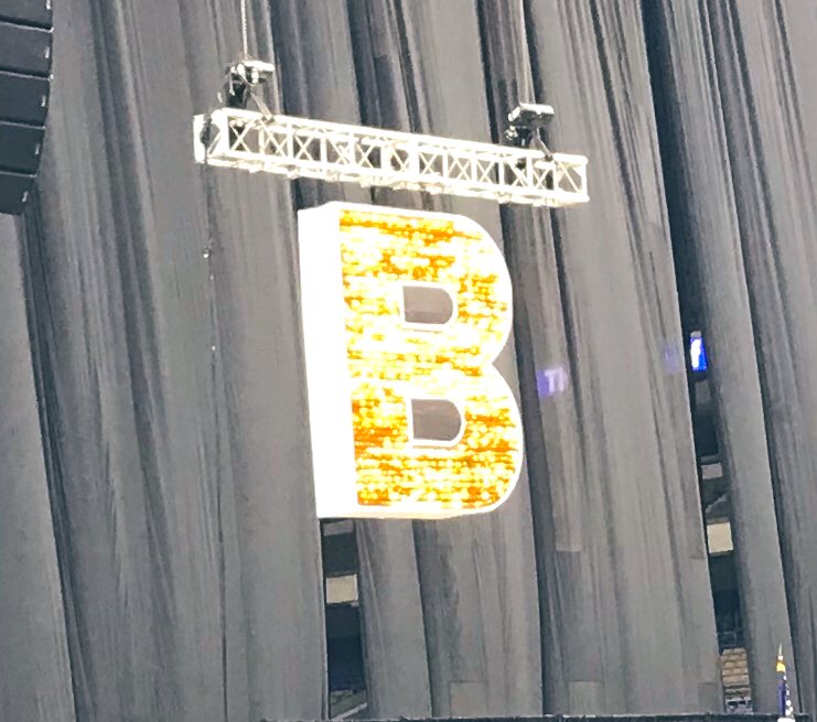 NicoleSATX's tweet photo. We are busy little 🐝 🐝 🐝 at @SAISD! #saisdconvocation https://t.co/gRZRgeALnv