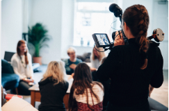 SYLVAINDORE4's tweet photo. User Research: The advantages of an interpreter in international studies
I share with you this very interesting article by Barbara Gulten and Eliana Stein on the positive effects of an interpreter in user interviews. https://t.co/NmSxZw5Vp1