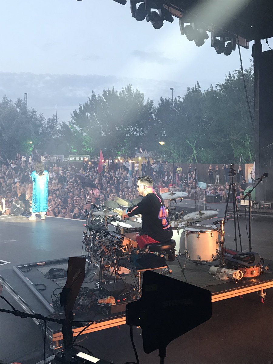7thsmurf's tweet photo. #MarsInAmsterdam https://t.co/O5o1VJingI
