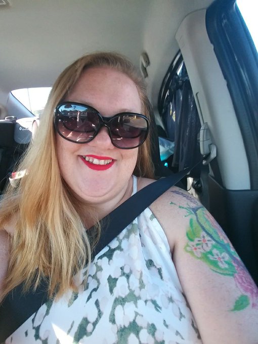 Who wants to help me cum? I&rsquo;m available for kik &amp; cam shows all day today. 💋   My Kik is now open and<a href="/tag/kik"class="tags"><span>#kik</span></a><a href="/tag/findom"class="tags"><span>#findom</span></a><a href="/tag/paypigs"class="tags"><span>#paypigs</span></a>