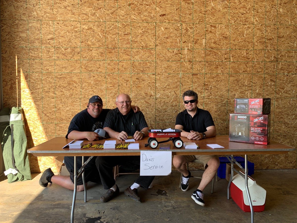 INDtransport's tweet photo. To each of our vendors who made it to Driver Appreciation Day, Thank you!! We're grateful for your kindness, generosity and all those giveaways for our contractors. We hope to see you next year! https://t.co/yIoVRx9owA