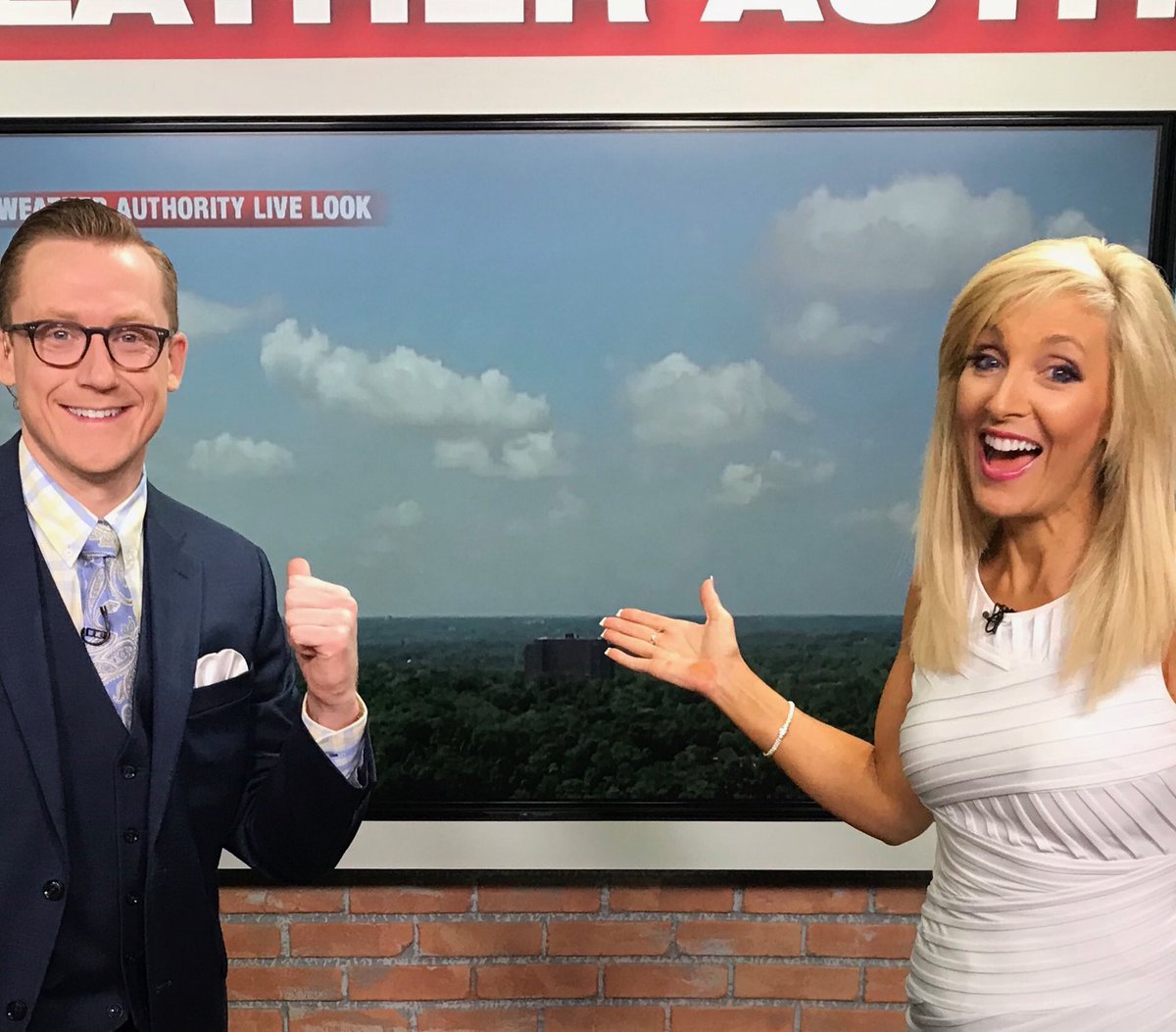lbonis1's tweet image. Hey look! #dryingout! ⁦@Local12⁩ ⁦@BraaadWx⁩ has your forecast #RightNow ! Join us?