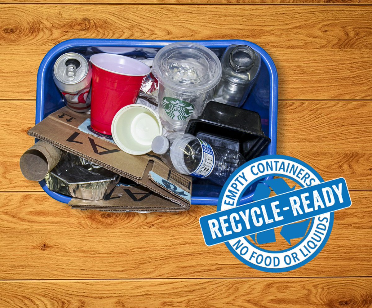 GreenWastePA's tweet photo. To help ensure that your recycling can successfully be recycled, make sure to empty food and liquid from your recyclable containers! How do you get #RecycleReady?
​#drypaper #nofoodorliquid #recycle #bluecart #sortwaste #recycleright #greenwastepa #paloalto https://t.co/0OUf1zIgN0