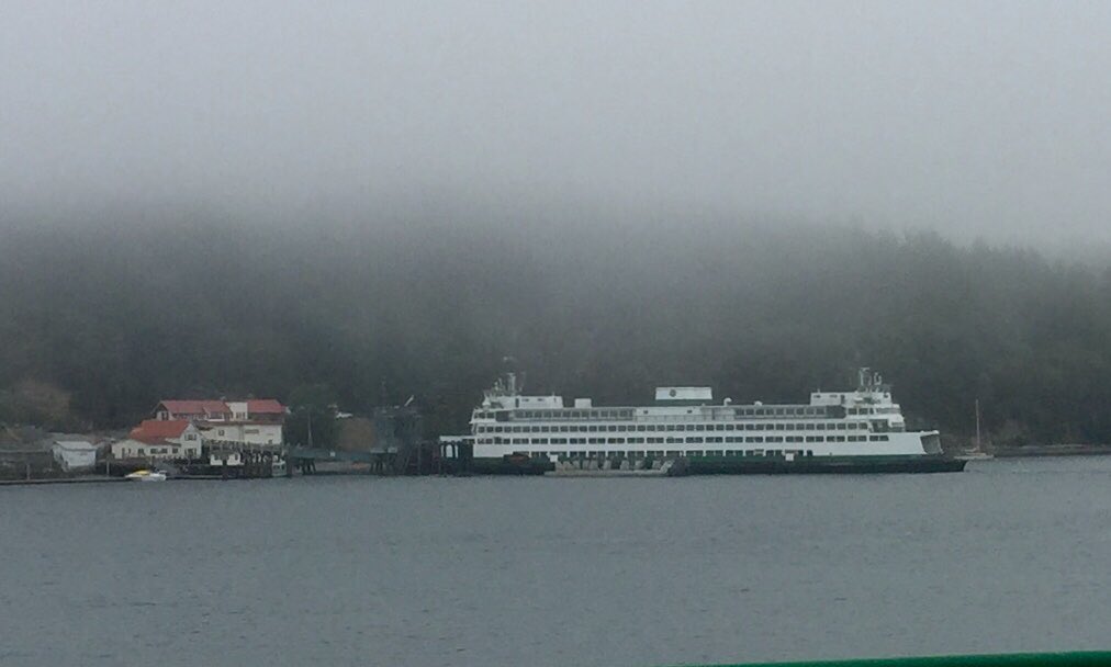 Donnarific's tweet photo. The M/V Yakima at Orcas Island on a foggy Wednesday morning #ferrylife @wsferries https://t.co/lhh9JxZT9Z