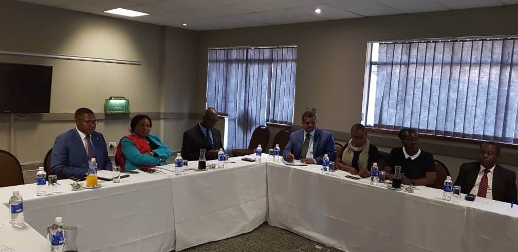 InfoMinZW's tweet photo. #MIPBS Hon Monica Mutsvangwa, has tasked the new #ZBCBoard to turn around the negative perception towards @ZBCNewsonline and ensure that it lives up to its aspired state of being a professional &amp; modern entity. She also encouraged ZBC to adhere to its Constitutional obligations https://t.co/aC84pnD6zq