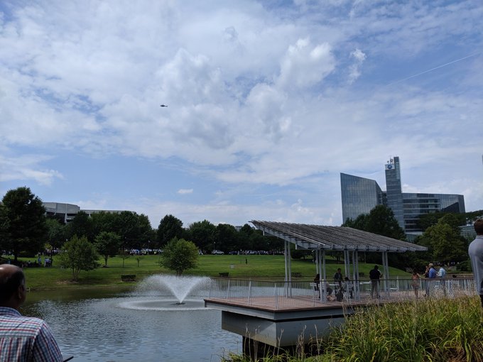 EBYYQZKXkAEsMY6?format=jpg&name=small