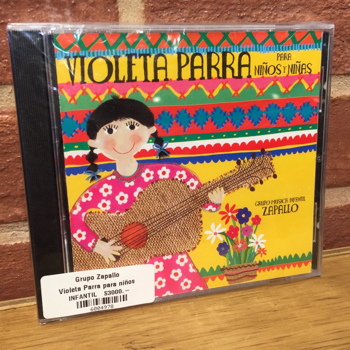 Adaptaciones infantiles de varias canciones de la gran compositora y artista múltiple Violeta Parta👏👏❤️ Un álbum de <a href="/GrupoZapallo/">Grupo Zapallo</a> que encuentras en <a href="/Disqchilena/">Disqueria Chilena</a> en Providencia #1478👍👌