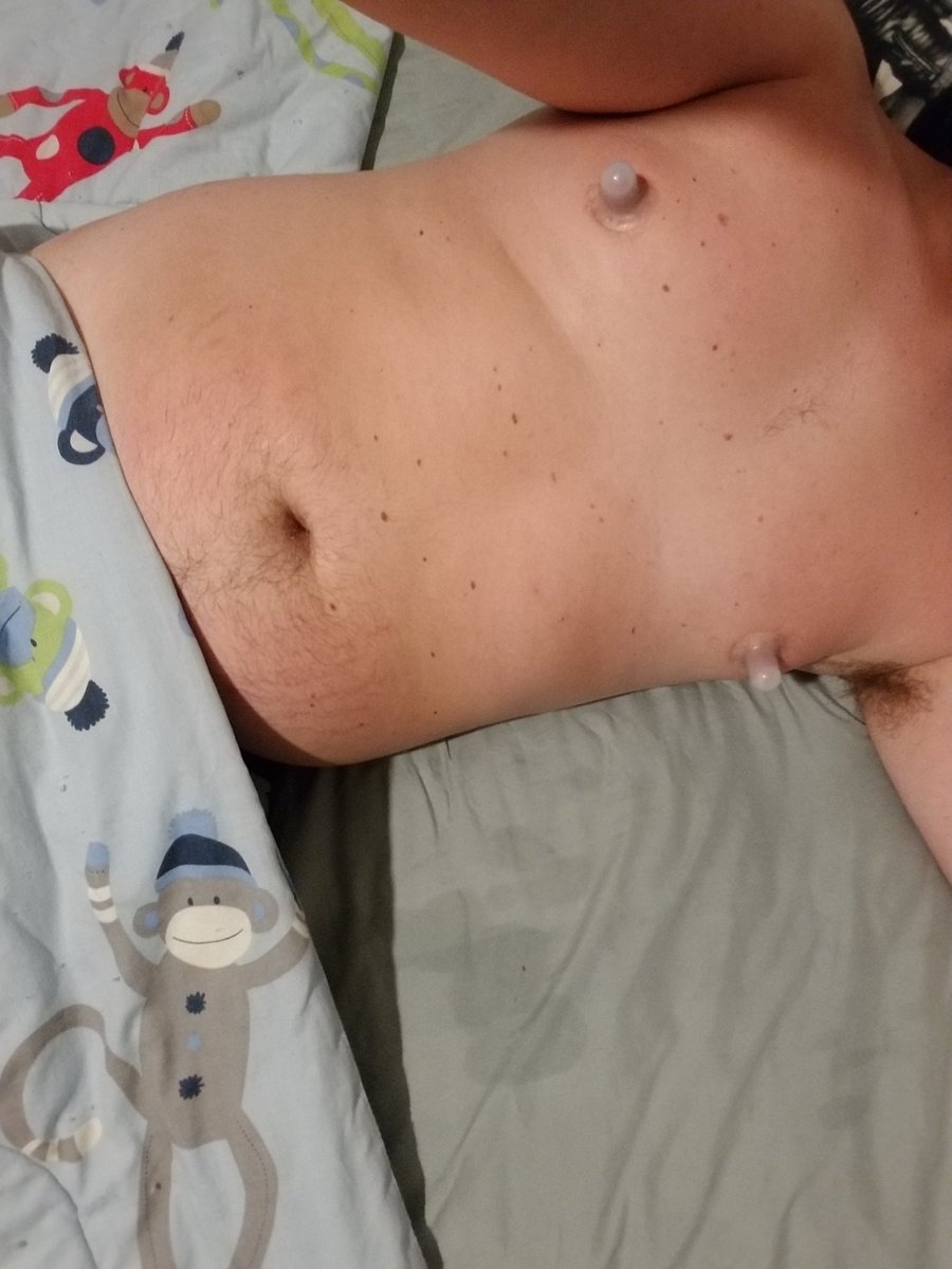 PupstarPups's tweet photo. Nip pumping all night last night - can't wait for round two tonight ✔✔ https://t.co/57xXTe2kaB