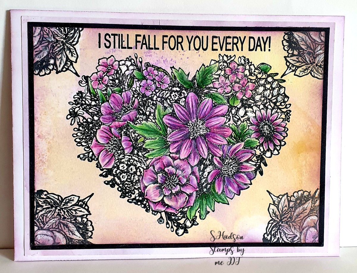 Craftyshaz1's tweet photo. Another stunning collection from stamps by me consisting of stamps, dies and stencils! The collection is to be launched on create and craft this Friday 9th August.
@CreateCraftTV
#hearts #stamping #stampsbyme #createandcraft #stampsbyme #creativestamping #mandala https://t.co/ap9V3UopzV