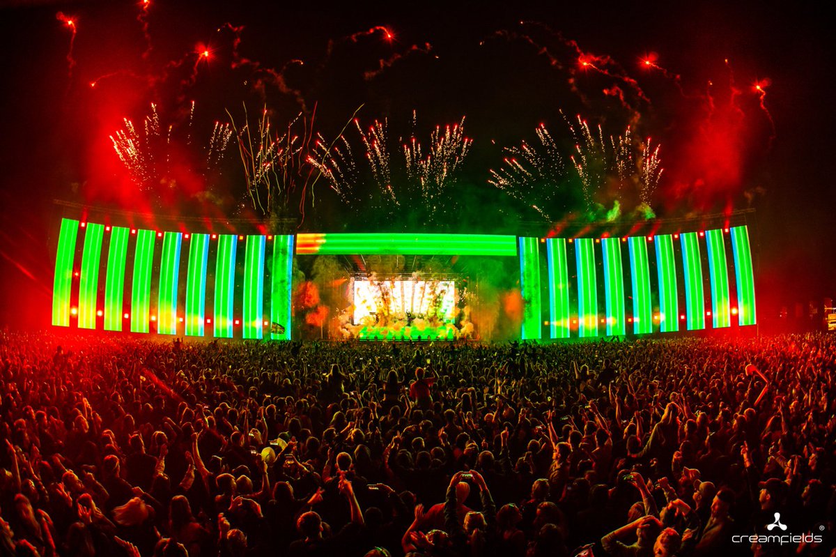 Creamfields's tweet photo. #GetMeToCreamfields💃🕺🙌
This is your very last chance to sort your tickets.
⛺️ https://t.co/0QjJS55XRu https://t.co/8GhFeVu0eS