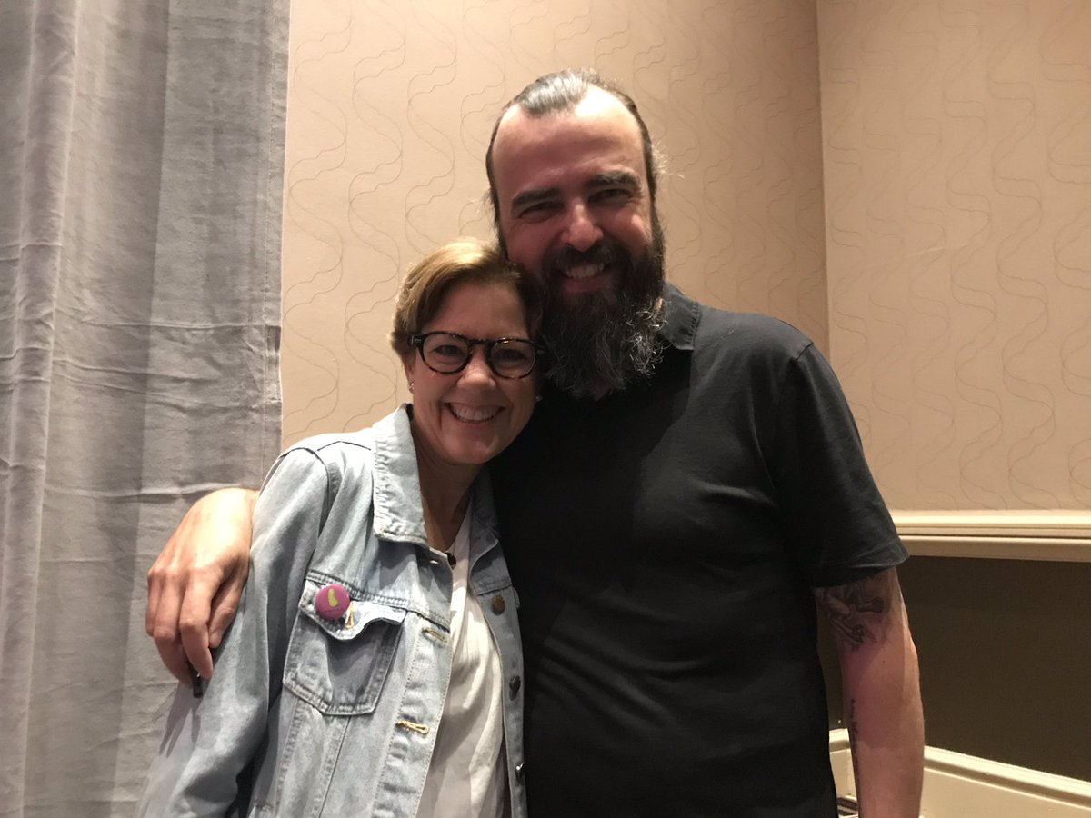 EsakaHideo's tweet photo. Our new buddies @annhandley and @unmarketing. They provided corporate Metamucil to unstuck our thinking. We are your Dorises (Dori for plural?).  #trxpo19 https://t.co/xOQftLniLK
