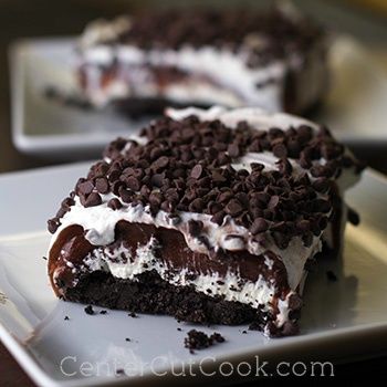 CenterCutCook's tweet image. Chocolate Lasagna: centercutcook.com/chocolate-lasa… #food #recipes #desserts #video