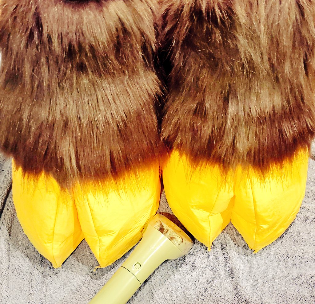 GaelRathus's tweet photo. Getting my nails did. π
#beauty #girlsNightOut #StealinYoMan https://t.co/E24bGzbRce