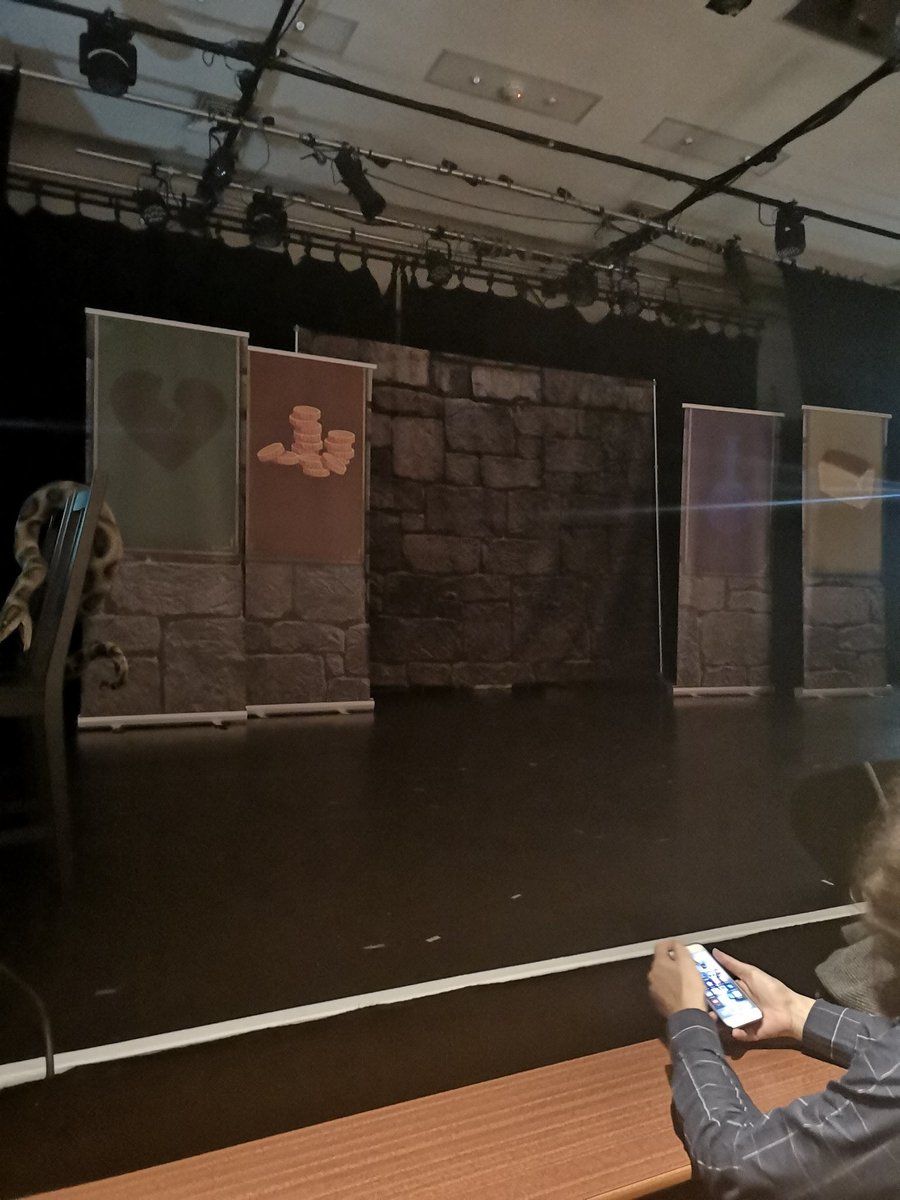 ThePhoenixRemix's tweet photo. Just saw Voldemort and the Teenage Musical Parody - such a great show I could of easily of sat through another hour. Great music, hilarious and any Potter fan will love
#edfringe #musical #voldemortmusical https://t.co/pSvM5YZCU8