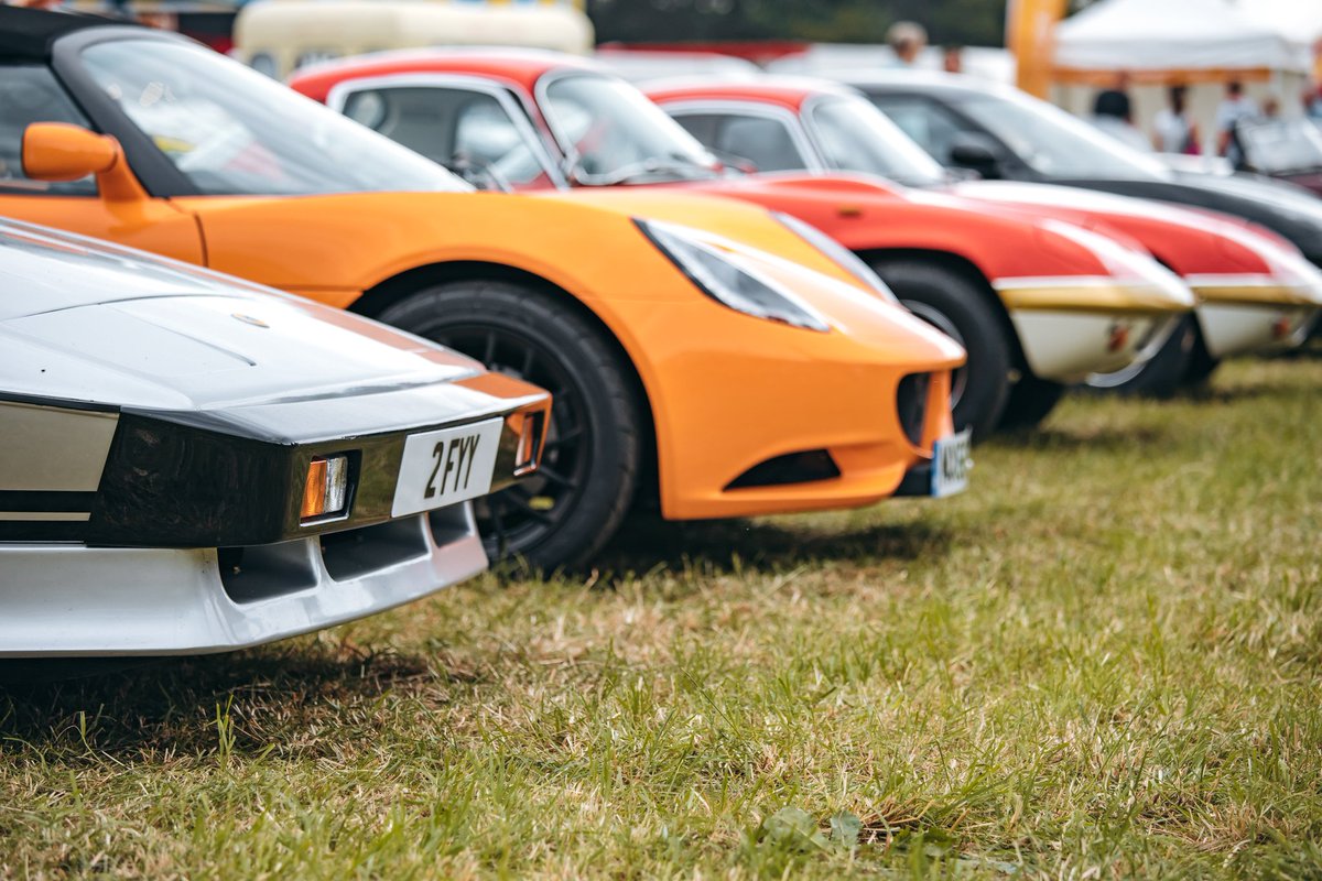 Carfestevent's tweet photo. Which world are you most excited to discover first at #CarFestSouth? Is it...
#Eden 🧘🌏
#VintageCarFest 🎪🎢
#KidsKingdom 🛴🤘
Or #CarFEAST 🍜🍻
Let us know in the comments below! #CarFestCountdown #17Sleeps https://t.co/4WSTtc5xAH