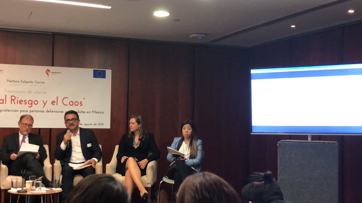 ProVoces's tweet image. “El Mecanismo es una institución con carácter reactivo con pocas medidas de prevención; atendemos a aquellas personas que detectamos que están en riesgo” Aarón Mastache, Titular del Mecanismo Federal de Protección a Personas Defensoras de Derechos Humanos y Periodistas