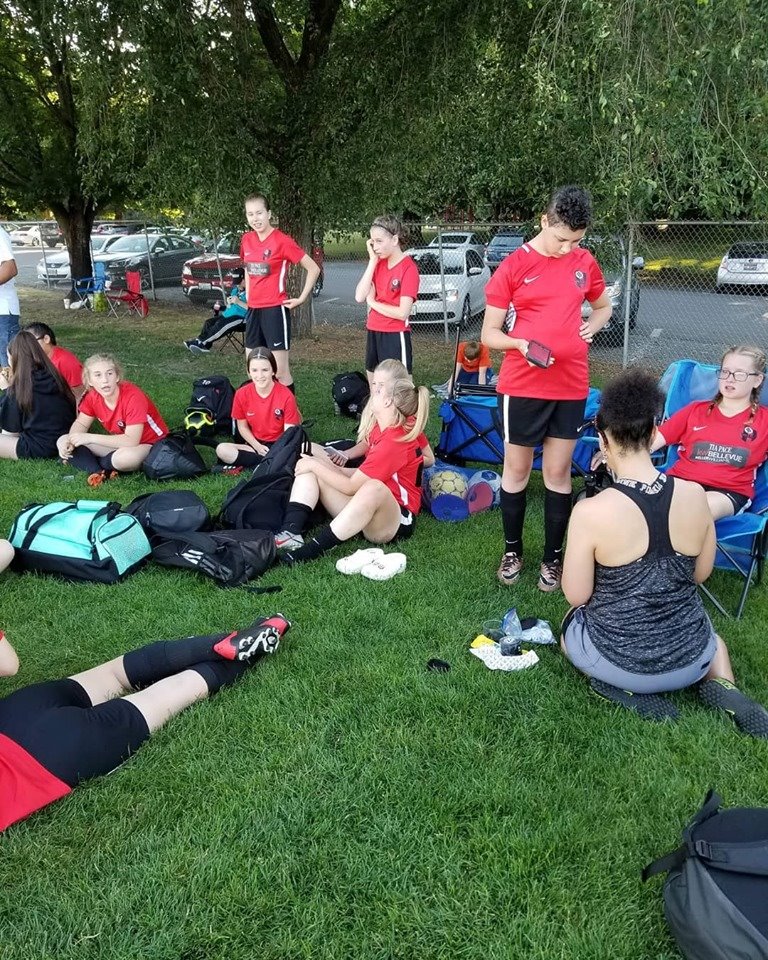 Our warriors taking a break!!

#soccer #snohomish #steelheads #galafc #Sounders  #Reign 
@SnoCoFC  @seattlesoccer @SoundersFC  @daghankesim