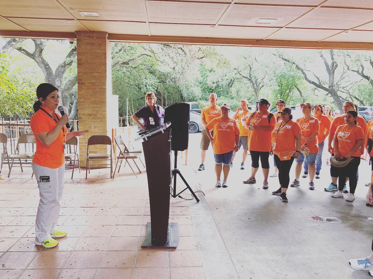 Child_Shelter's tweet photo. Orange Spirit Week with @whataburger at our Whataburger Center for Children and Youth! We appreciate all the volunteers that came out and all the hard work they put into our facility. #whataburgerserves #orangespiritweek https://t.co/V7ENA77vxX