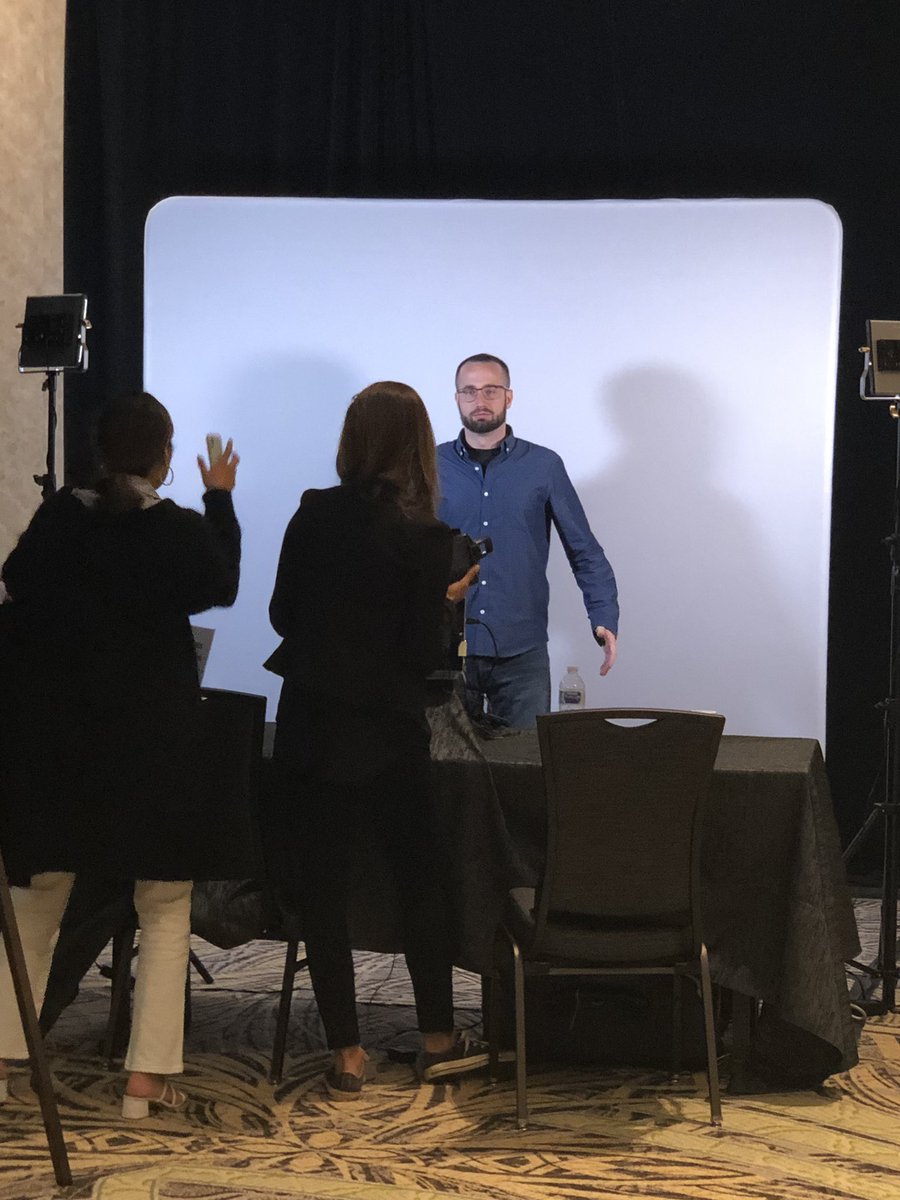 GaysOfFileMaker's tweet photo. Caught #FMGod @robert_holsey getting his #mugshot. #FMRockStar #FMBadBoy #FileMakerDevCon #Claris https://t.co/ytZQSvNet3