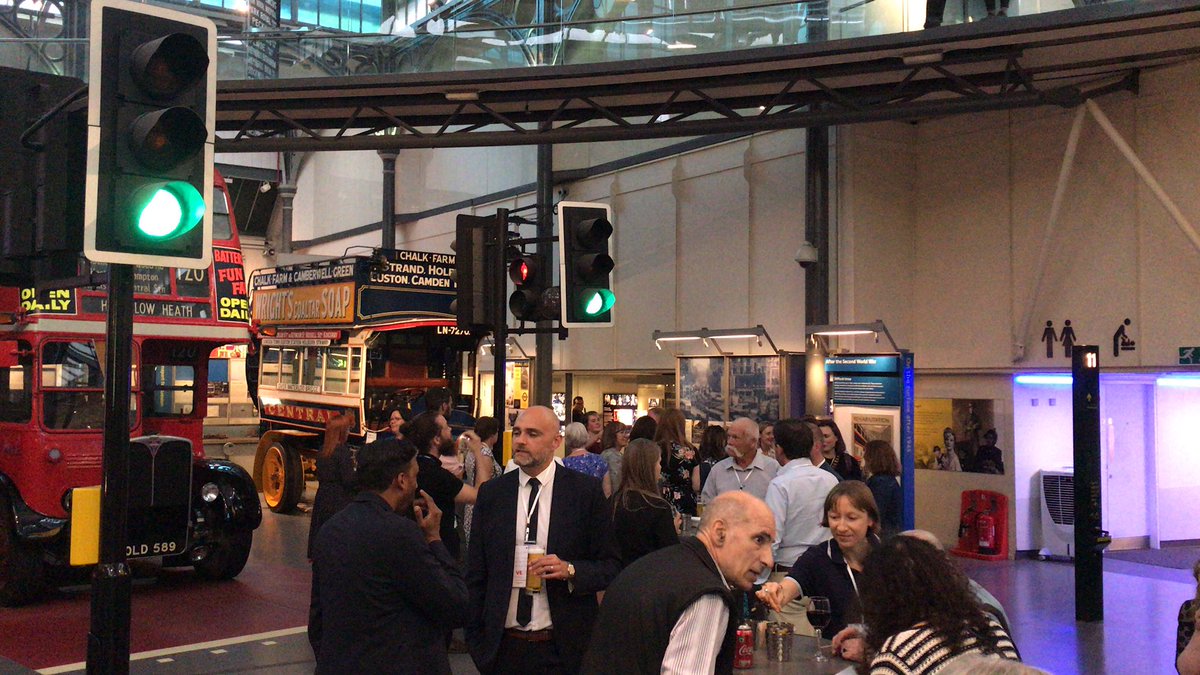 ALLCreativeLDN's tweet photo. Let the awards begin! #veforumawards #veforum #allcreative #visitorexperience #awards https://t.co/8TgOe66YV7