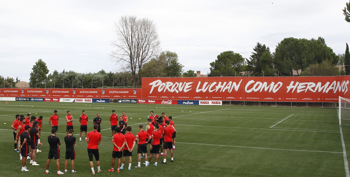 Los jugadores del Atlético de Madrid, en una sesión en Majadahonda (Foto: ATM).