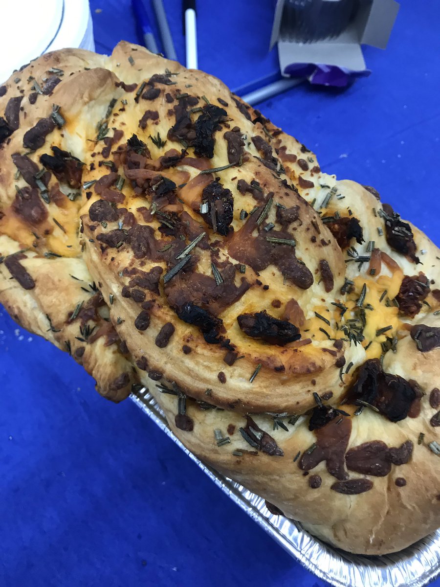 robicellis's tweet photo. This has sun dried tomatoes and they are BACK baby! #HowardCountyFair https://t.co/mBHKQOuOc6
