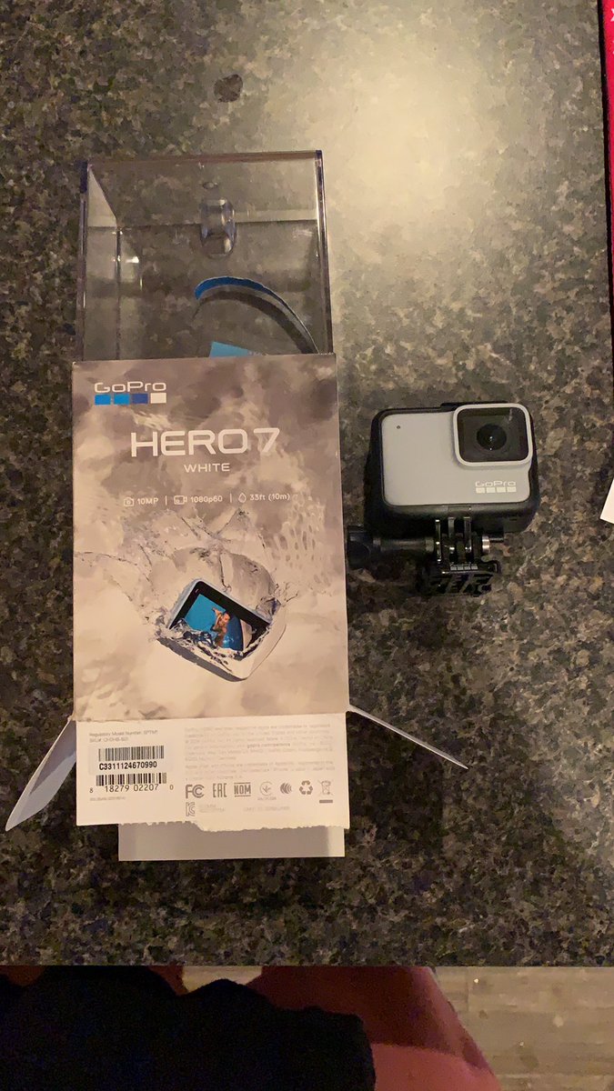 MrsKoskiRMS's tweet photo. I learned so much today from a bunch of amazingly talented colleagues! and  bonus....I won a GoPro 😎😎 #2019hcedtechfest #teacherlife #doorprizes @HCEdTechFest https://t.co/RcLJzP8i2X